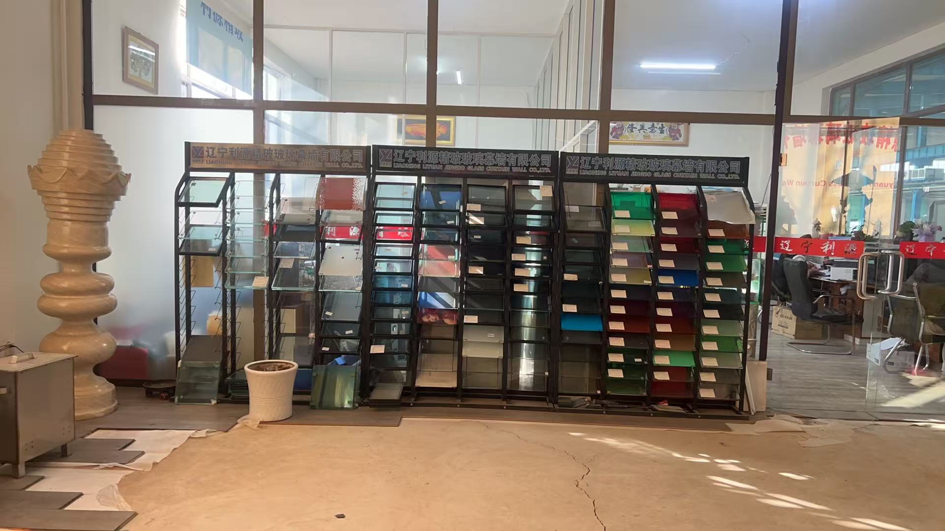 济源市工程玻璃批量采购夹层夹丝玻璃 - 一站式服务